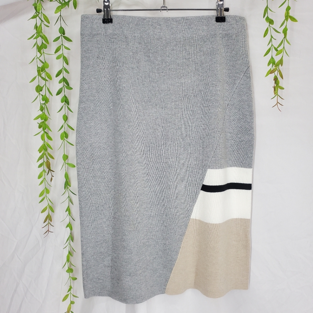 Calvin Klein Sweater Skirt Grey w/ Black White Cream Pattern Block SZ Med